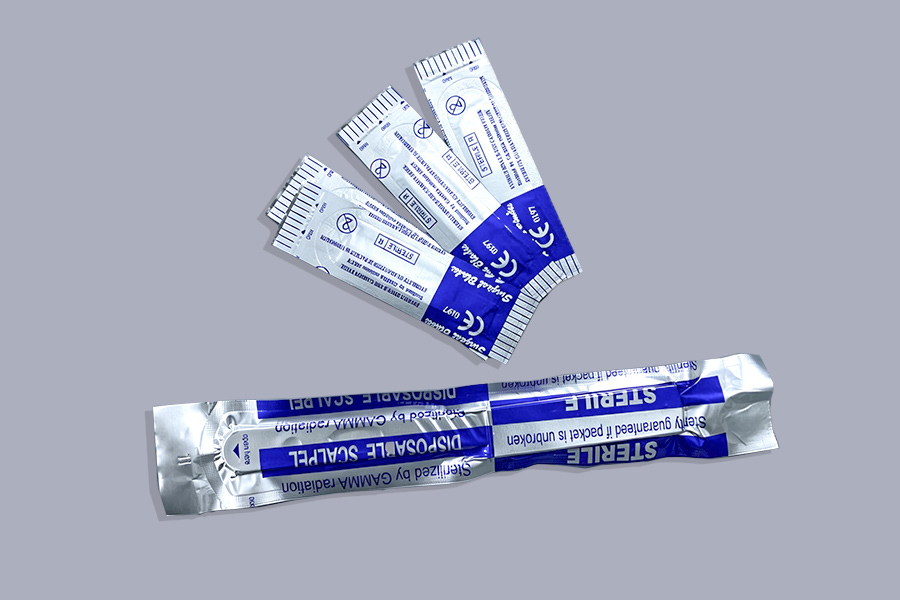 Carbon steel surgical blade